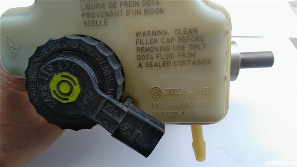 Vând pompă de frână cod original 1K1614019C