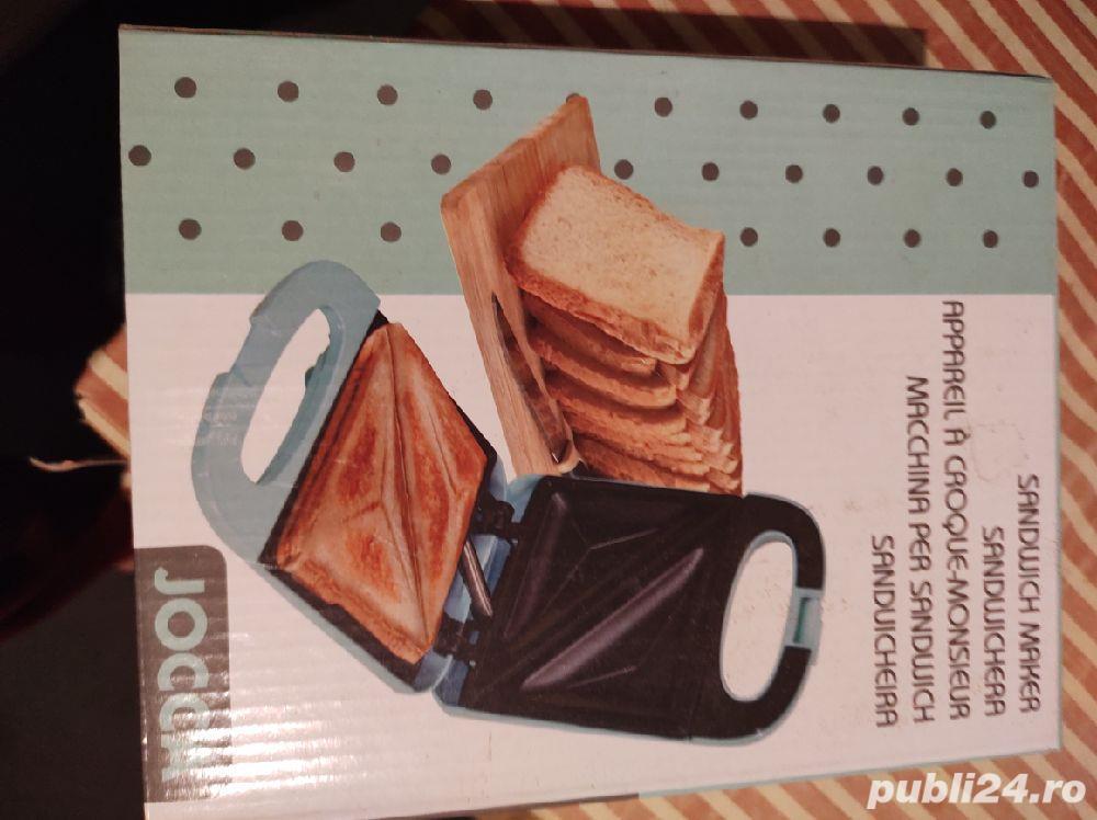 Vand aparat facut sandwich