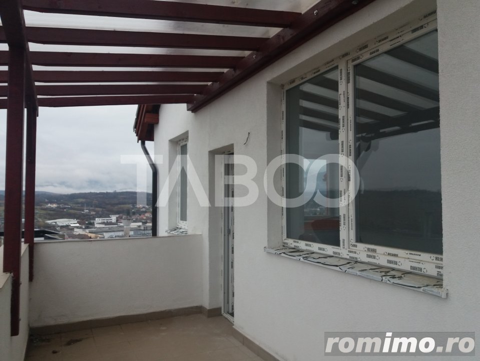 Apartament spatios bloc nou 3 camere  96 mp zona linistita in Cisnadie