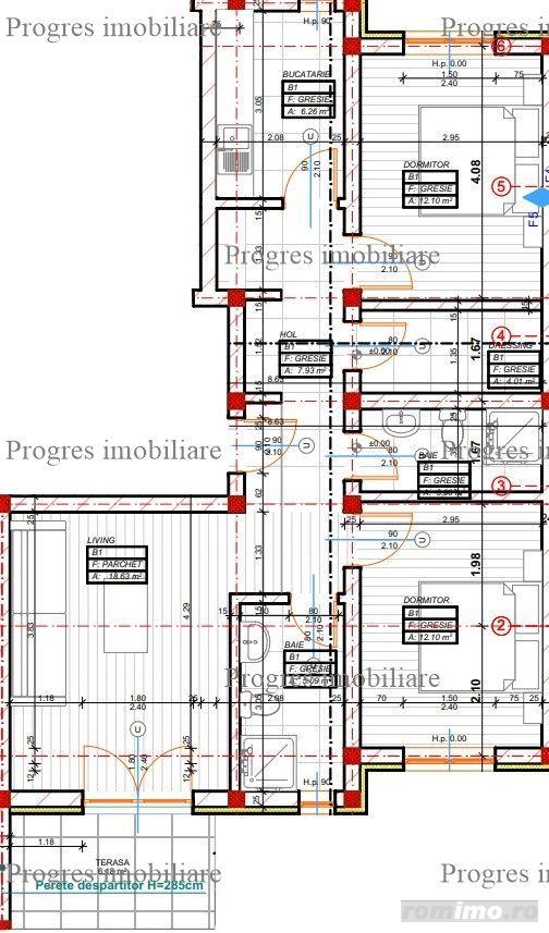 Apartament 3 camere decomandat - curte 40 mp - 2 bai - 105.000 euro 