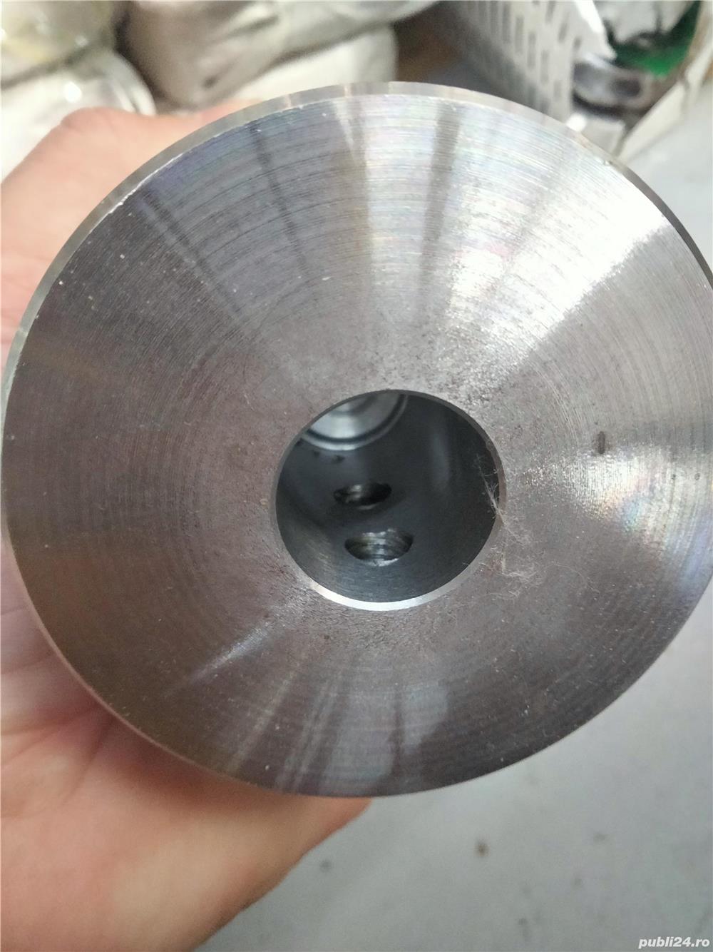 Con spărgător crăpat lemne, urgent