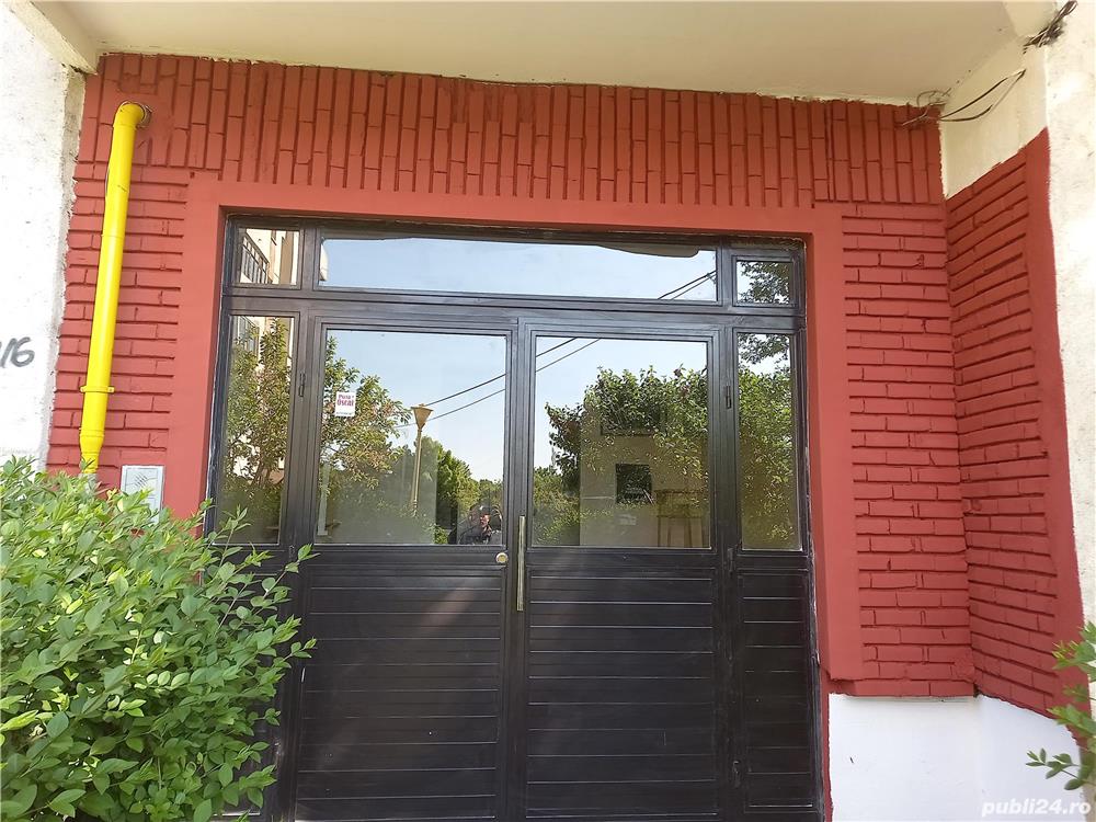 Renovez scări de bloc 