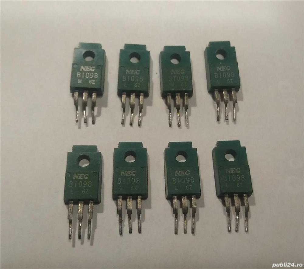 Lot de 8 tranzistori 2SB1098 de la NEC - originali
