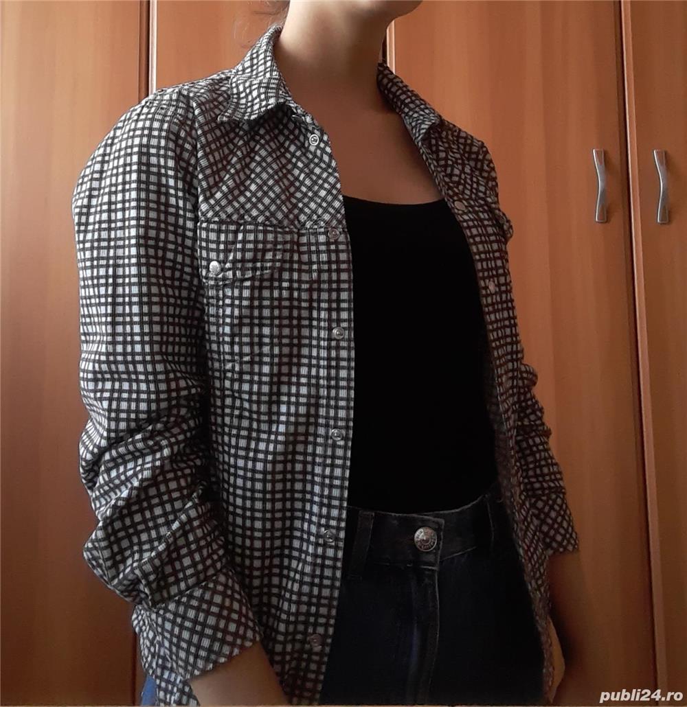 Camasa maro catifea reiata in carouri