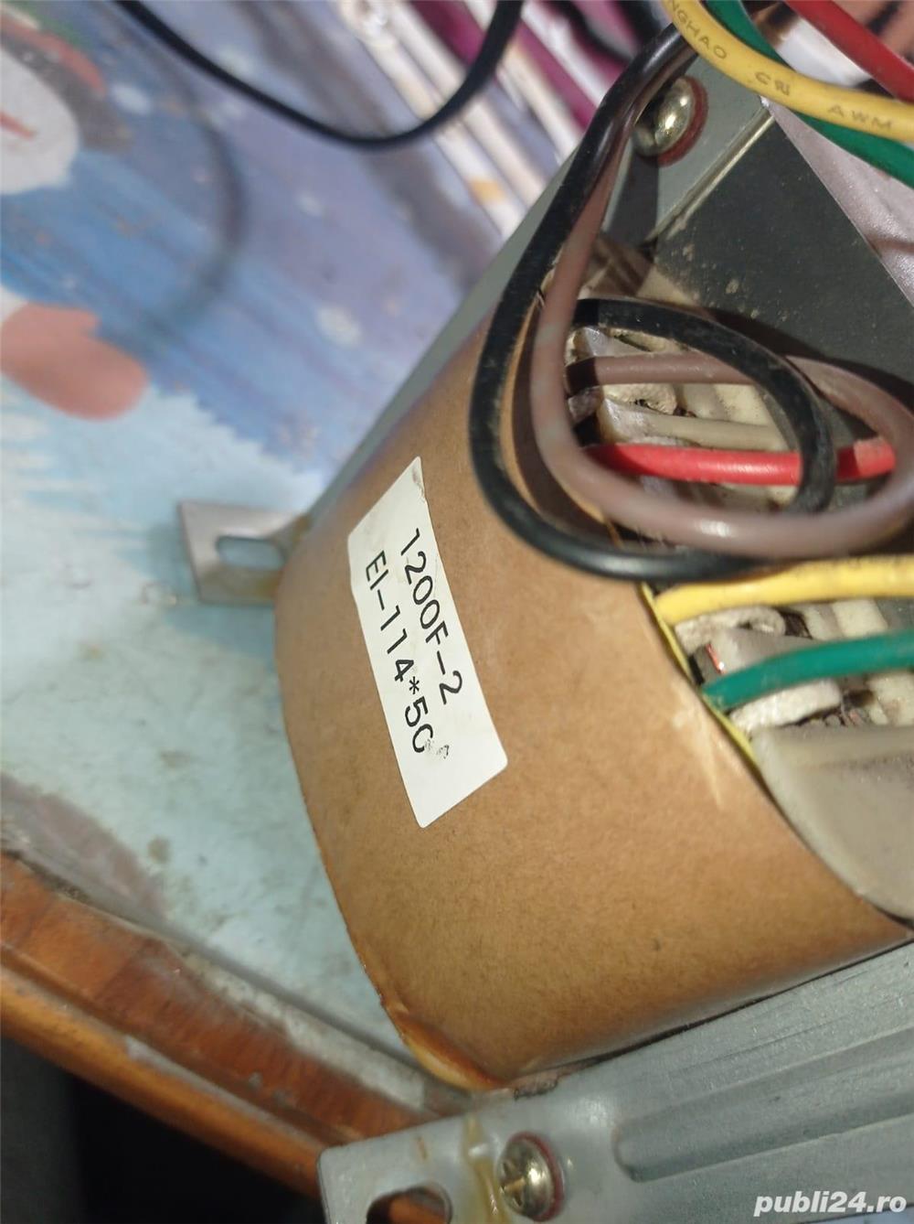 Transformator 220v la 2*15V si 10V