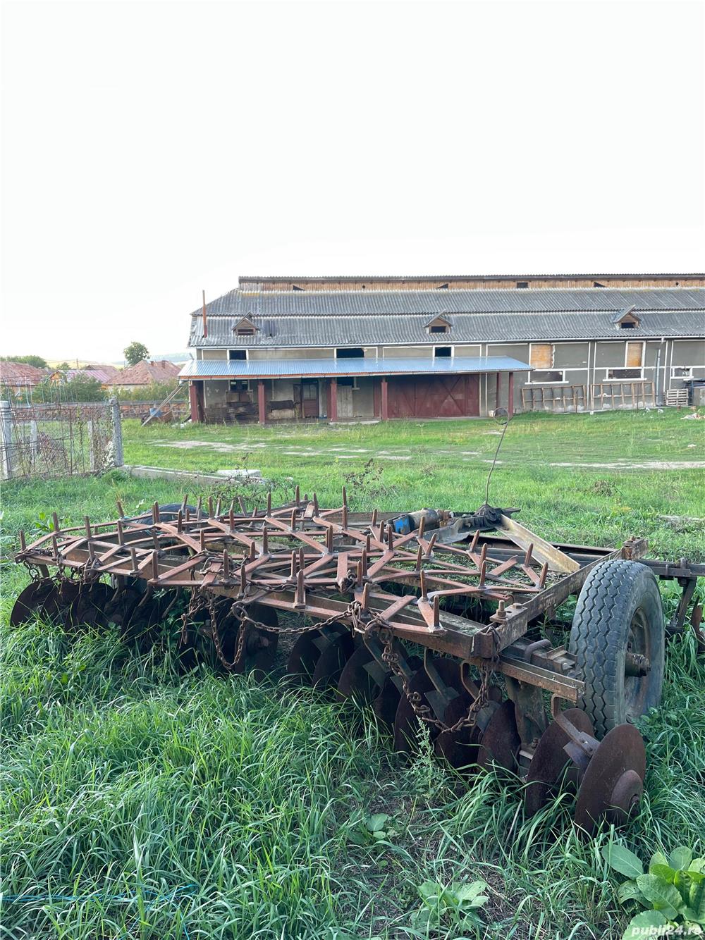 Disc agricol cu grape Disc agricol cu grape