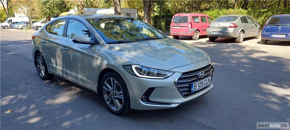 Inchirieri Opel Astra cutie automata si microbuze 8+1