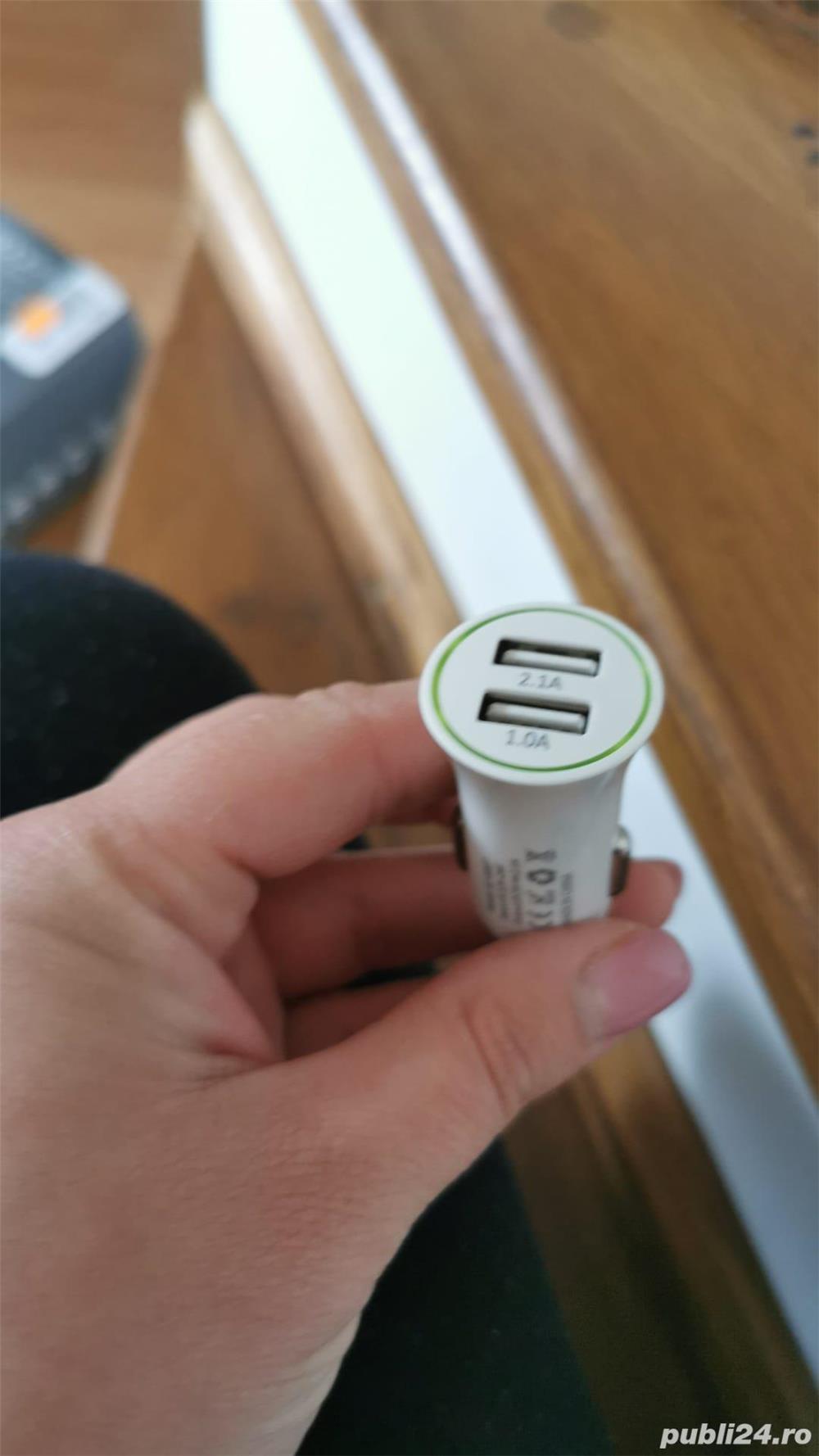 Incarcator auto masina usb 12V-24V