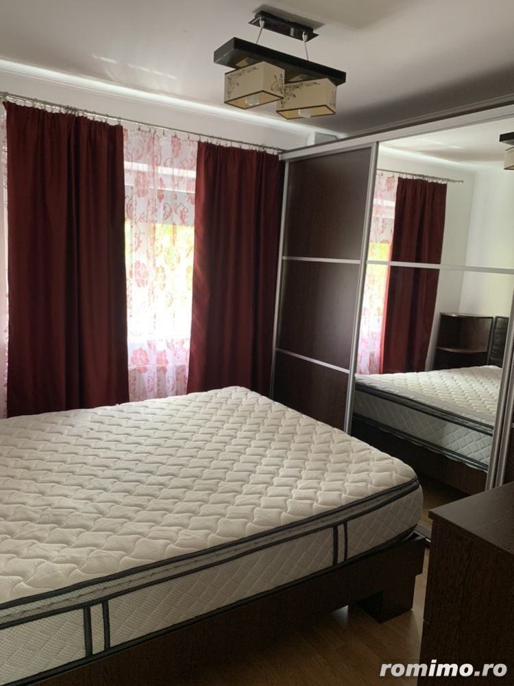 Apartament cu 3 camere de inchiriat in zona Spitalului Judetean