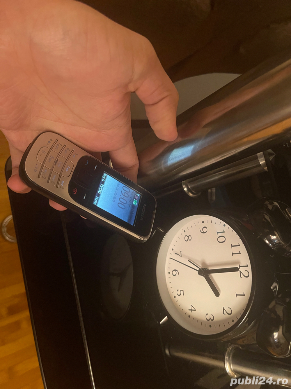 Nokia 2330c-2 camera foto,color,liber de retea,bluetooth,etc