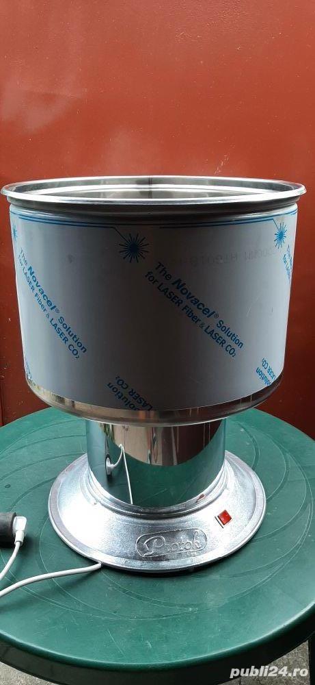 Vand malaxor pentru carne