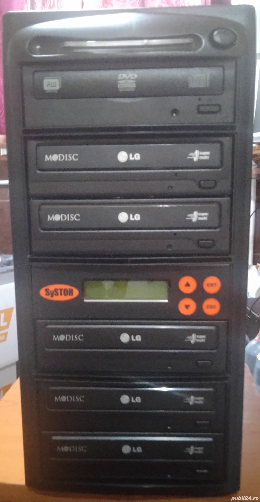 Turn copiator dvd 1 la 5