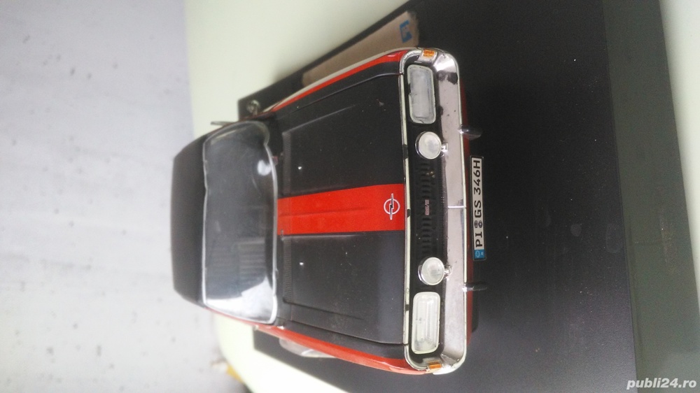 Macheta auto opel commodore 25cm Macheta auto opel commodore 25cm