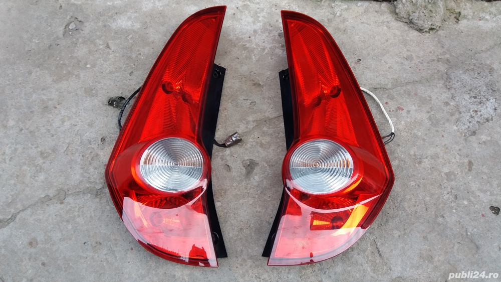 lampa tripla stop opel agila b