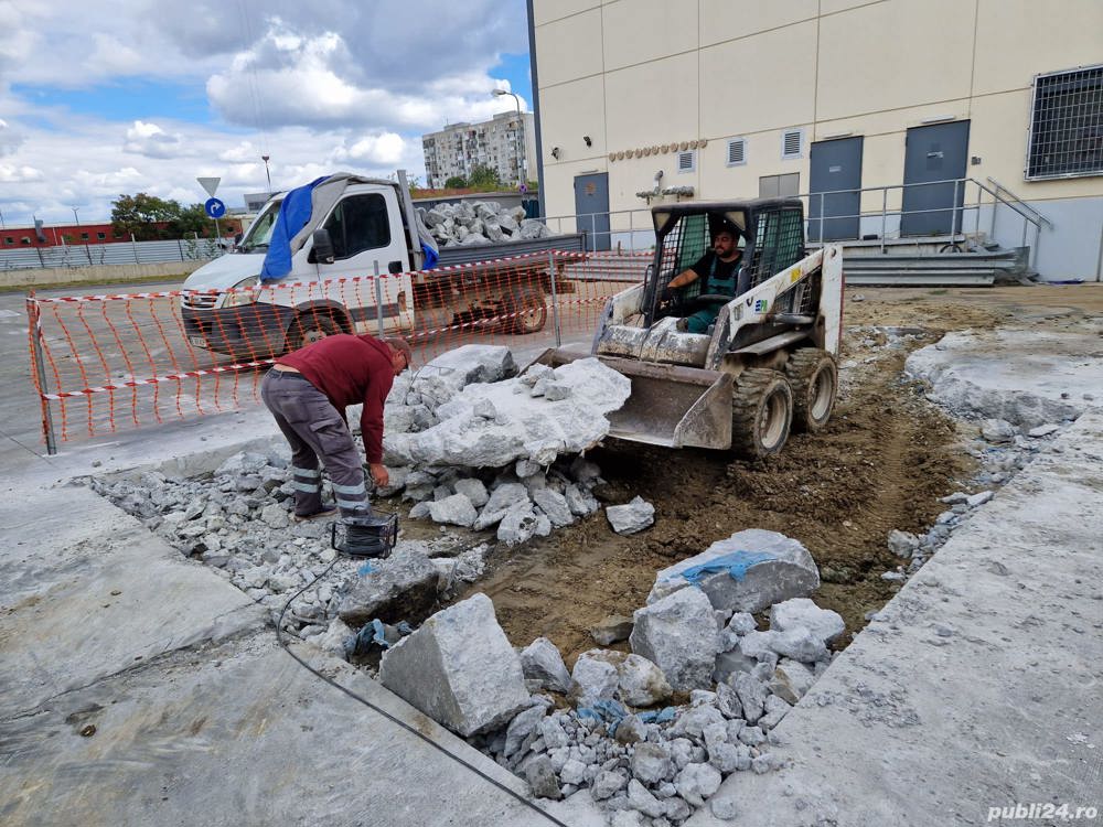 Basculanta și bobcat cu picon de inchiriat 