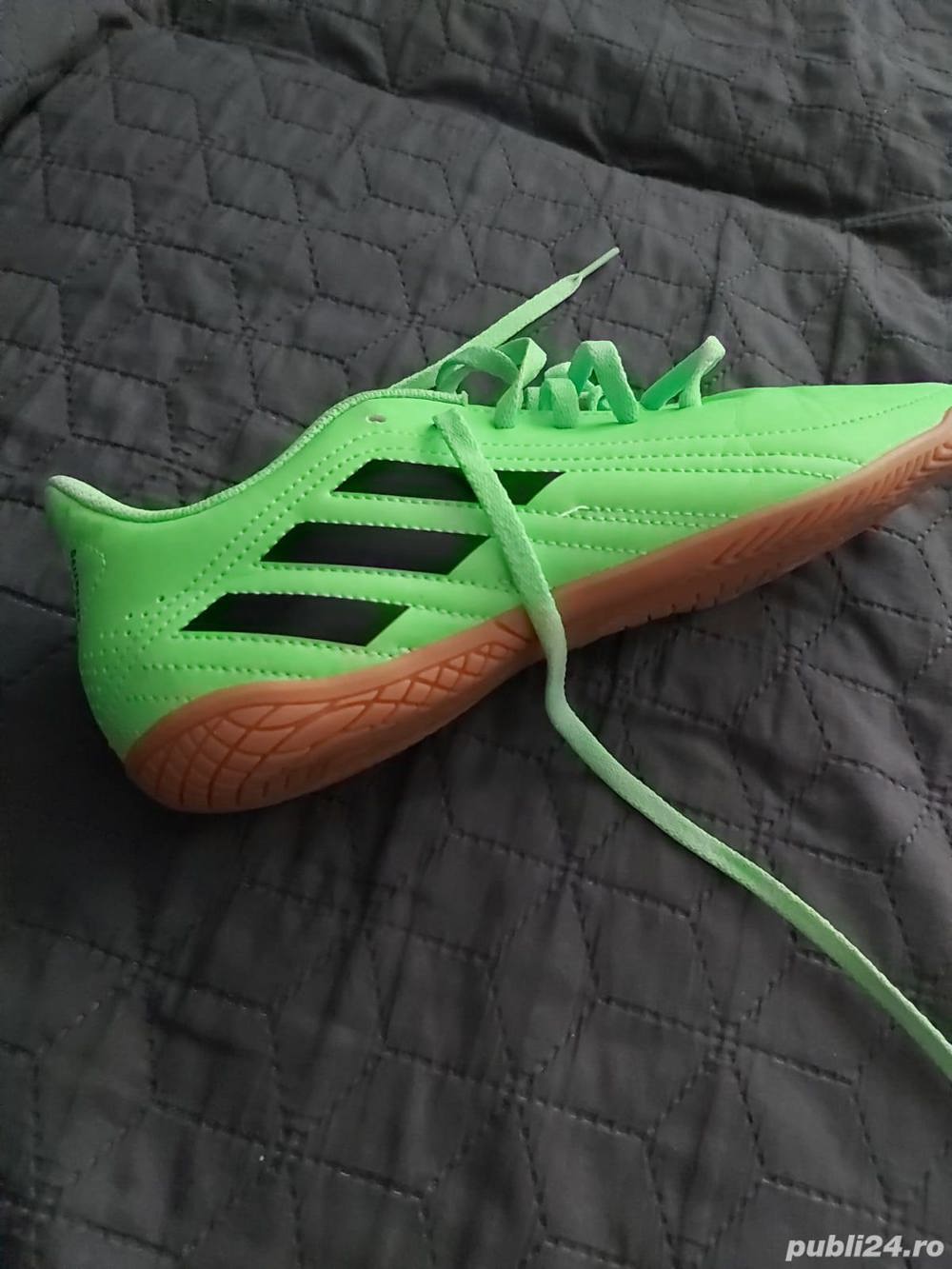 adidași marimea 38