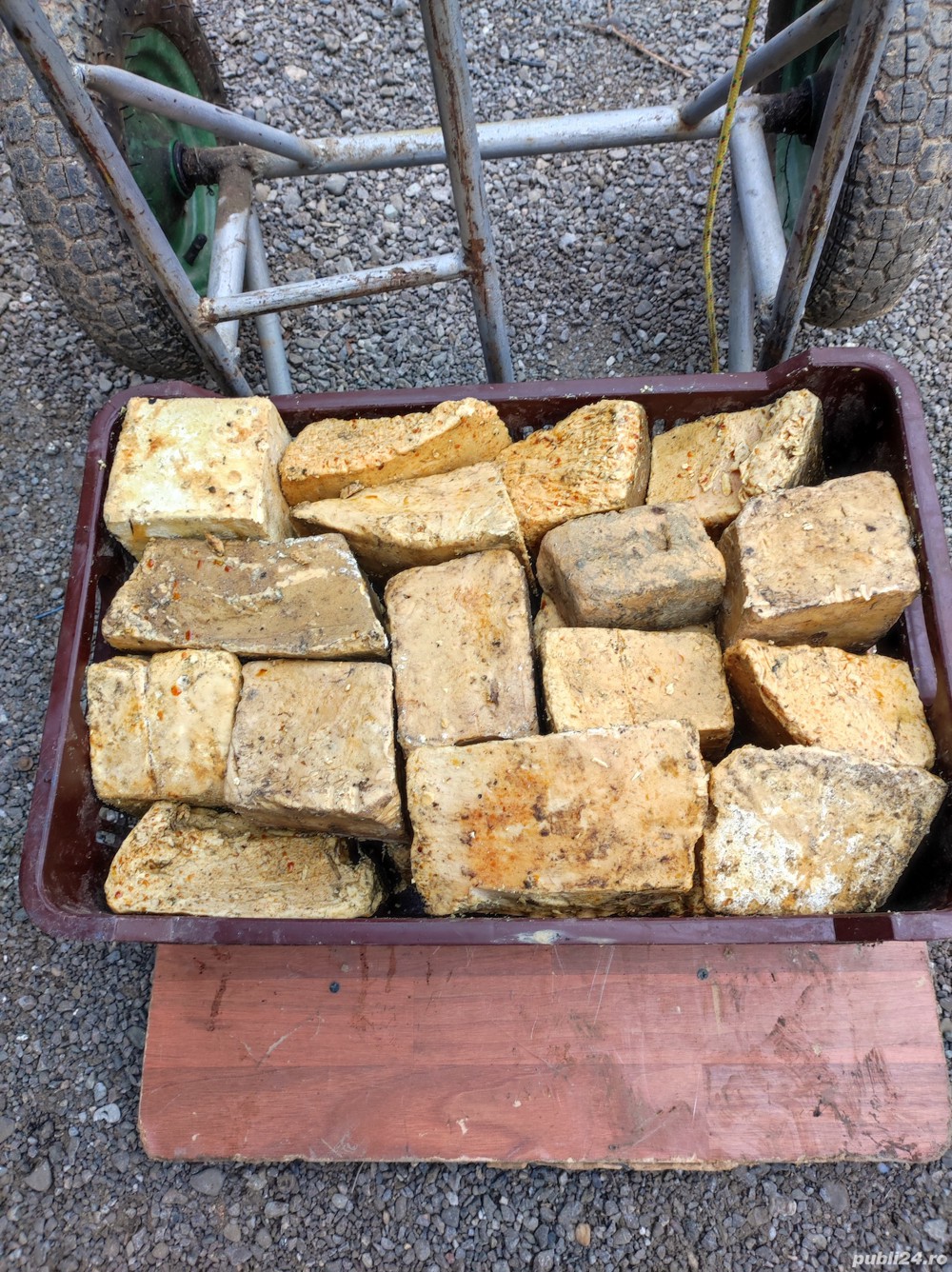 săpun de casă natural la 10lei/kg