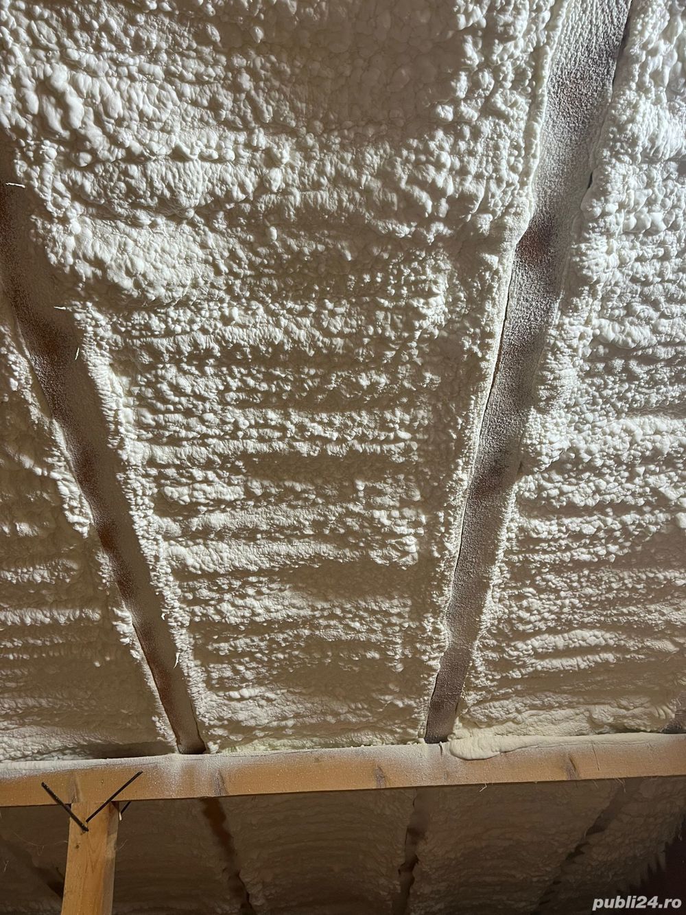 Izolatii cu spuma poliuretanica