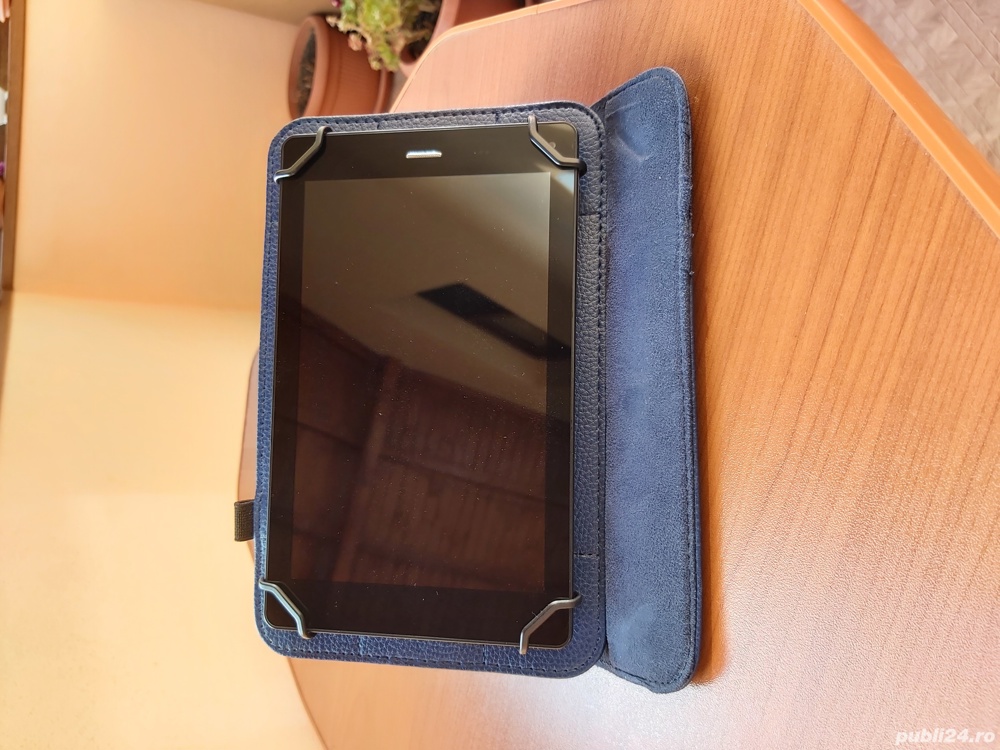 Husa si Husa cu tastatura tableta 7" 