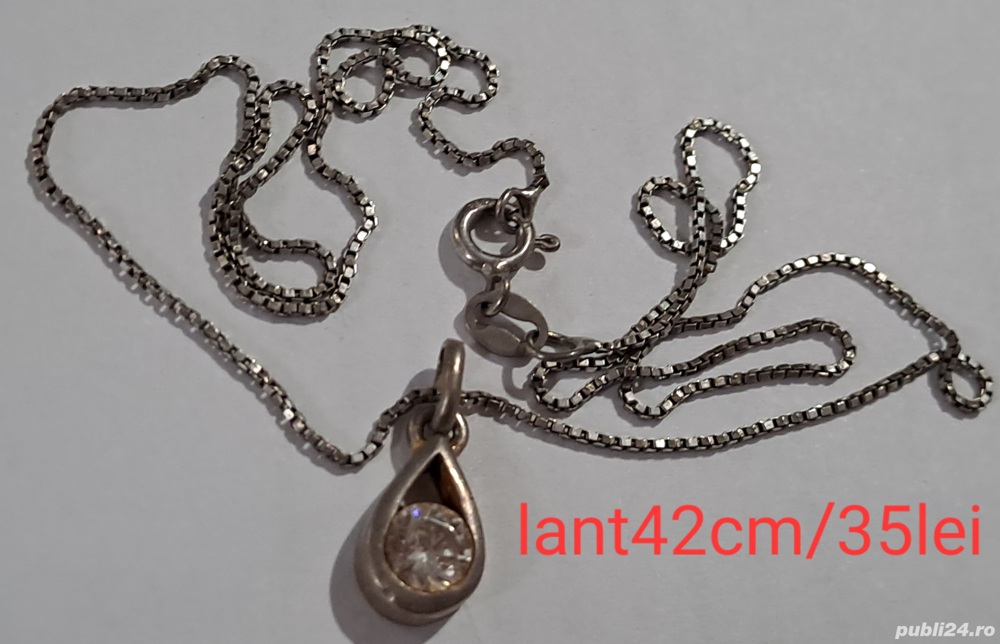 Coliere argint cu detalii la vedere