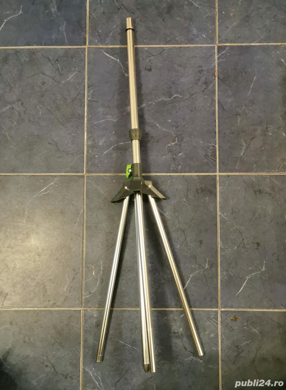 Duș(lipseste) grădină telescopic doar tarusul și trepied sunt pe stoc