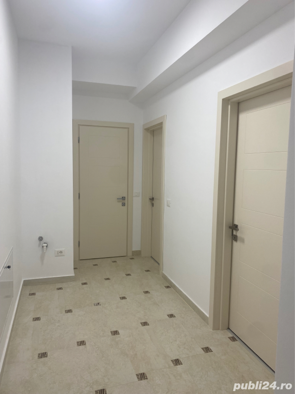 Regim hotelier apartament 3 camere decomandat 