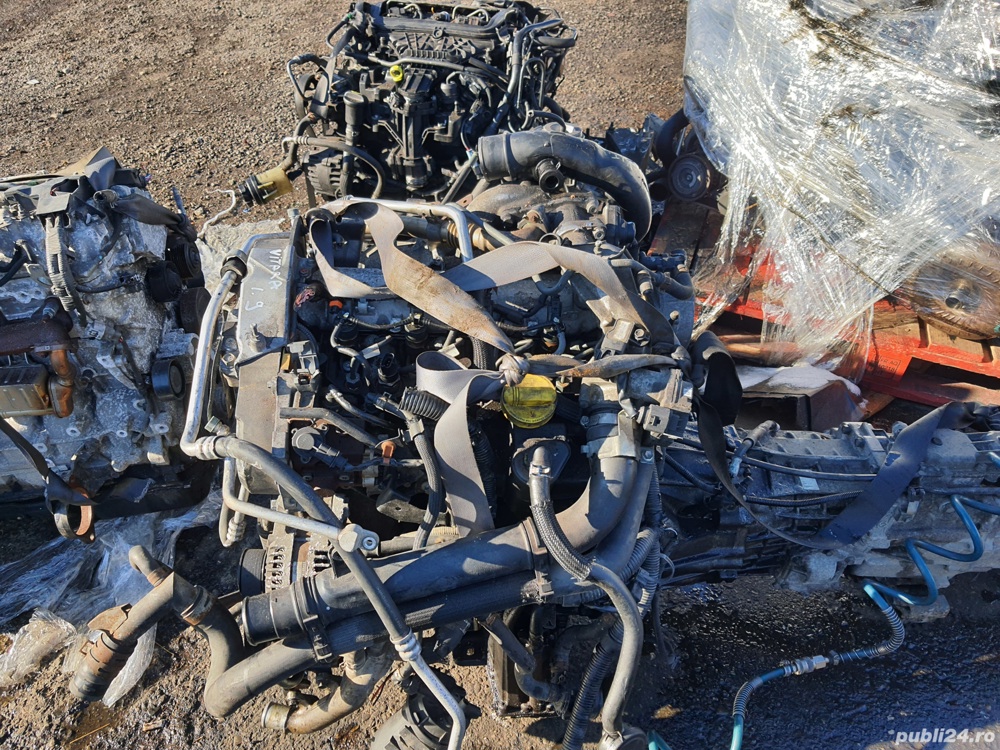 Dezmembrez Motor  Vitara 1.9 TDI