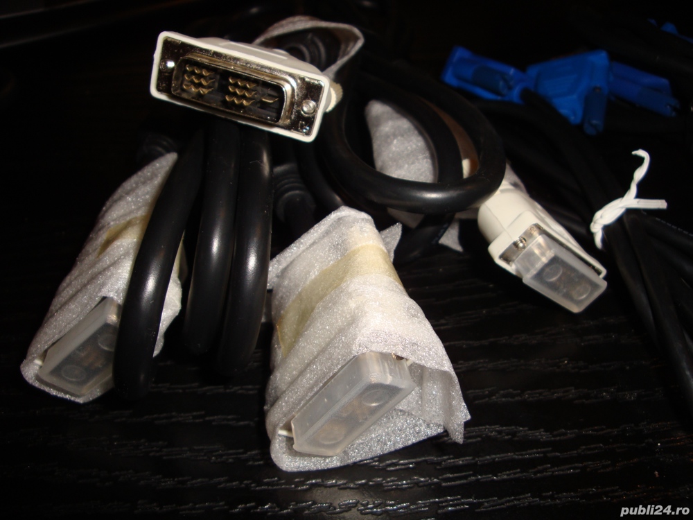 cablu monitor calculator VGA si cablu DVI-D dual link