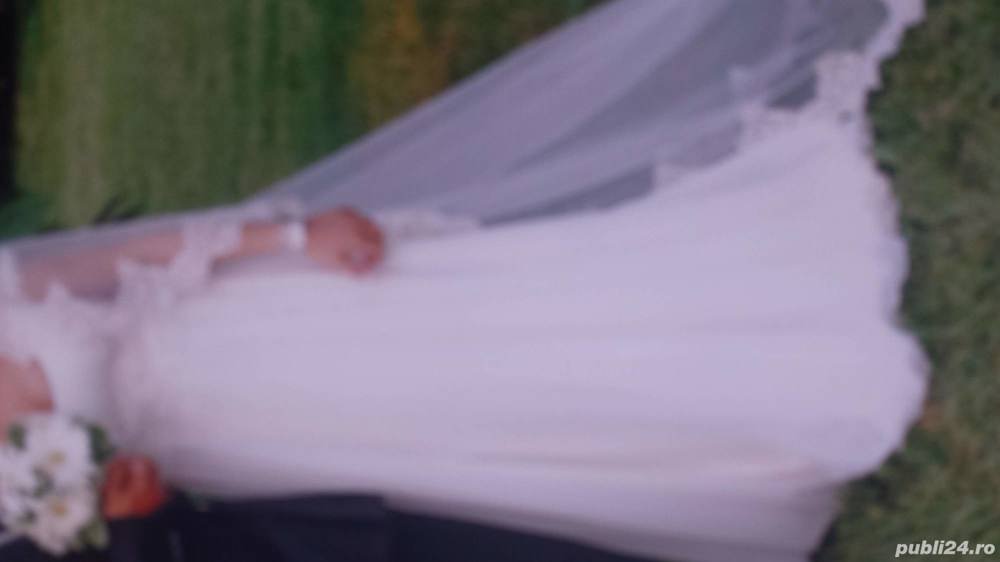 Vând rochie de mireasa. Roman Style. 