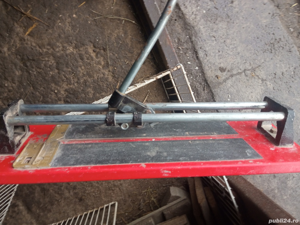 mașină de tăiat faianță și gresie 