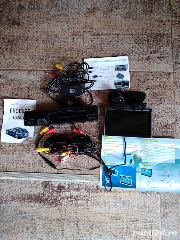 chit marsarier(rear camera) FORD