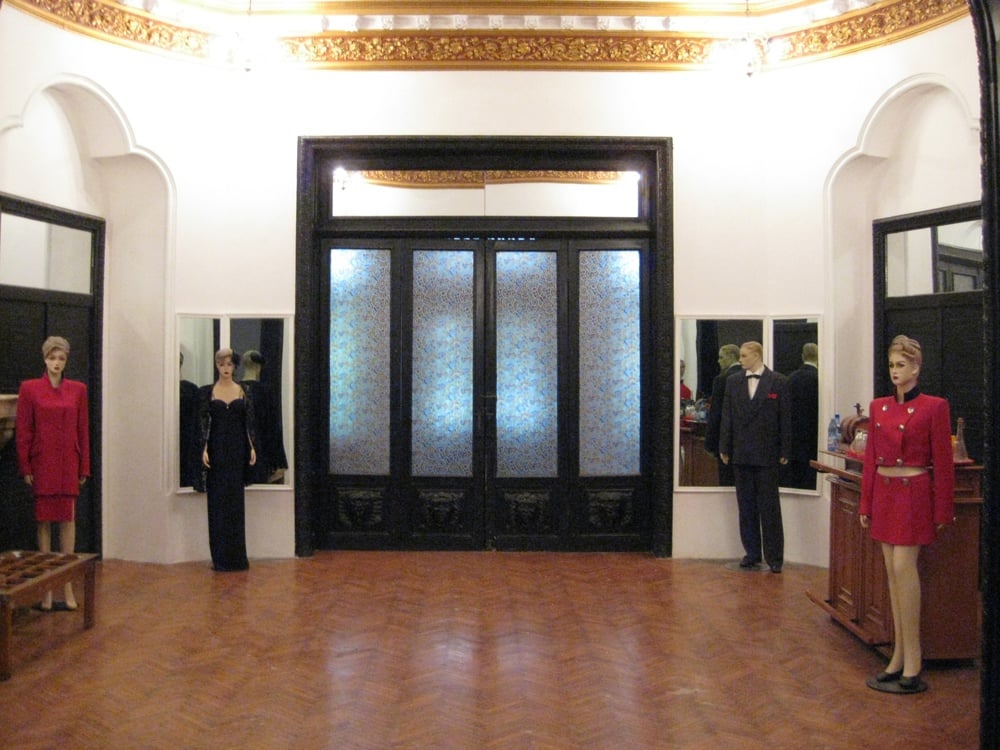 Angajăm Designer Secția Modă Absolventă sau Studentă București