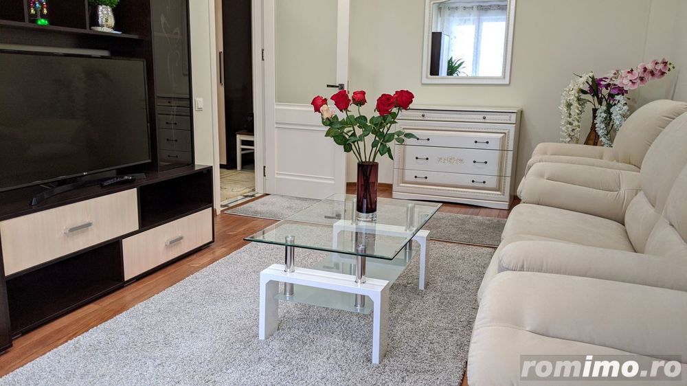 De inchiriat apartament 2 camere in zona Piata Unirii