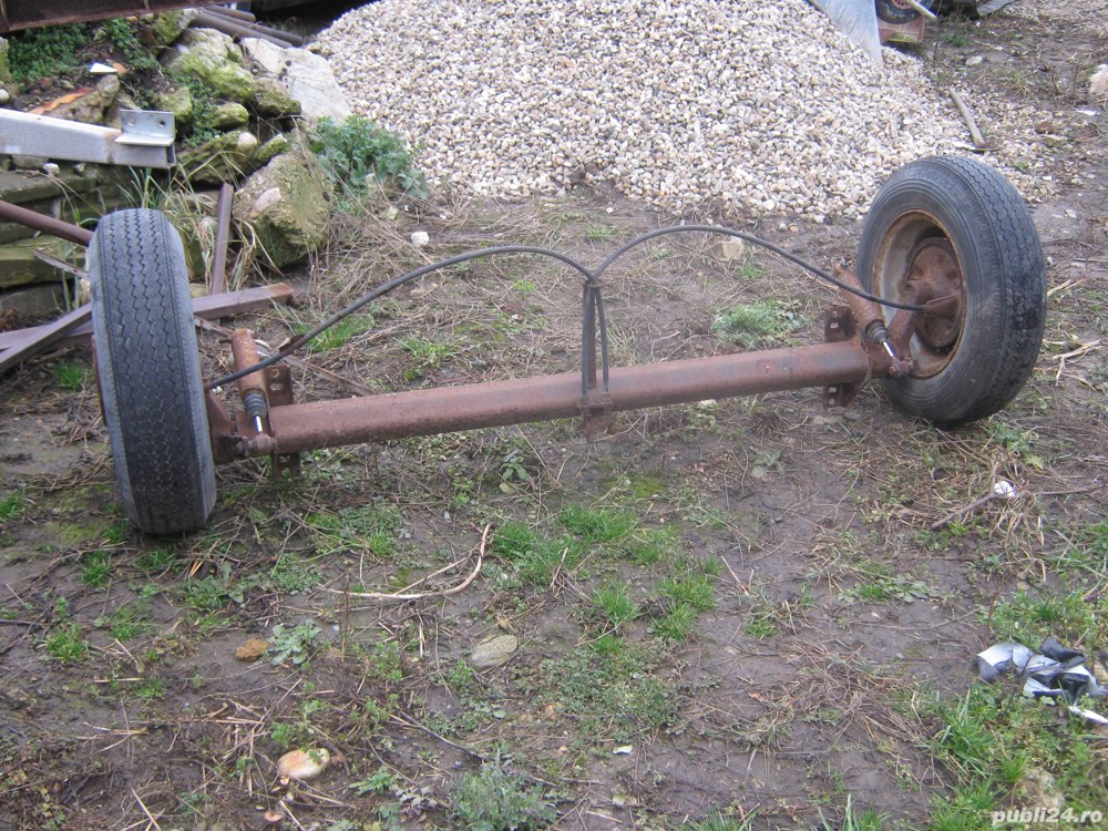 Axa ( punte ) remorca - rulota