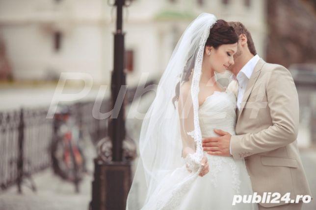 Ne marim echipa. Cautam Colaboratori Foto-Video ori Fotograf ori Cameraman pt Botezuri, Cununii