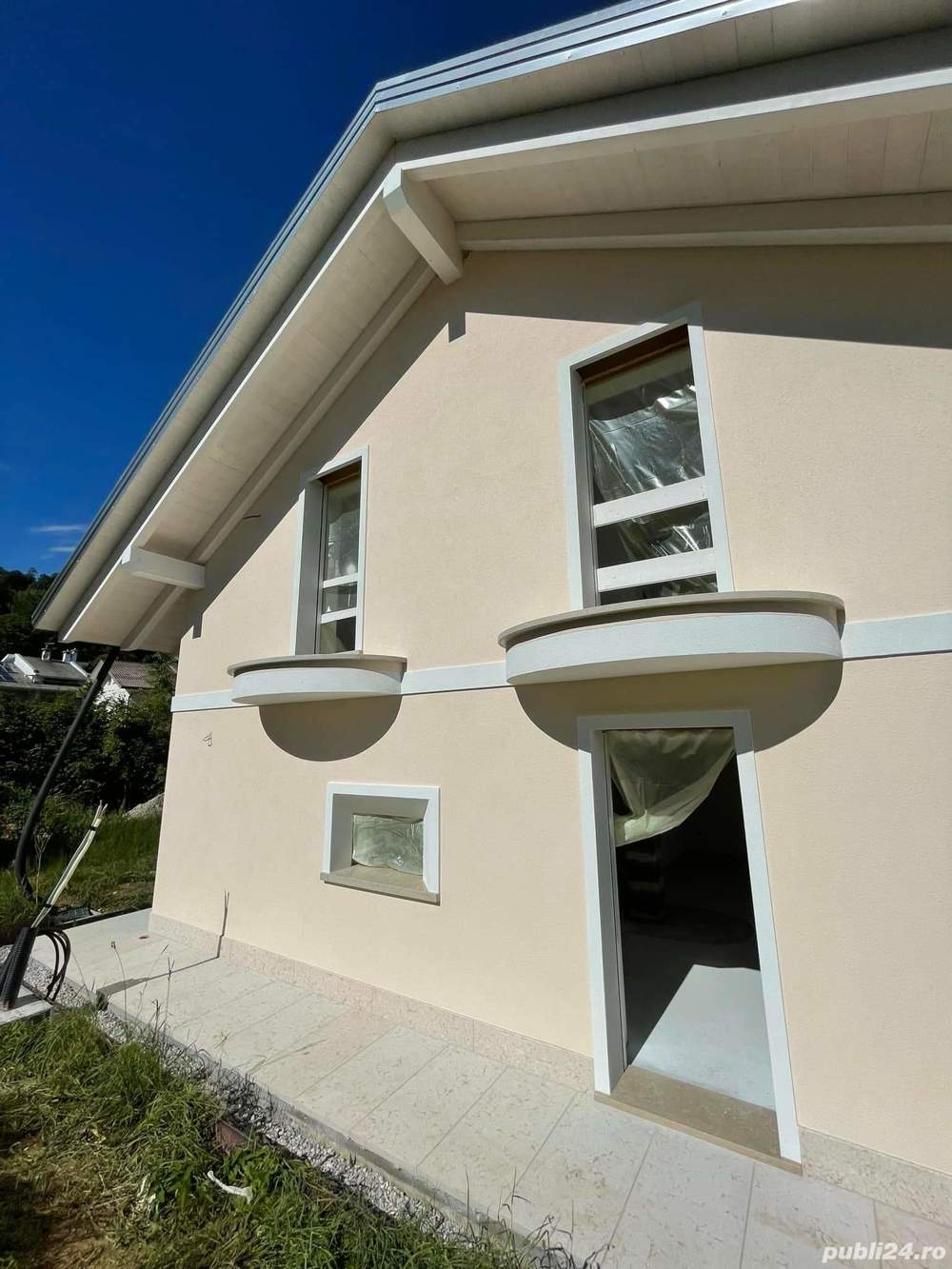 tencuieli mecanizate, renovari si amenajari  complete interior exterior