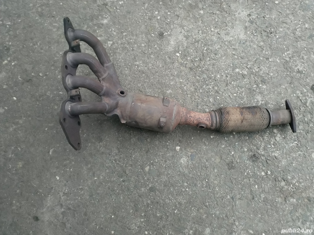 Galerie evacuare cu catalizator si flexibil FORD FOCUS  2.0 benzina  2005-2010