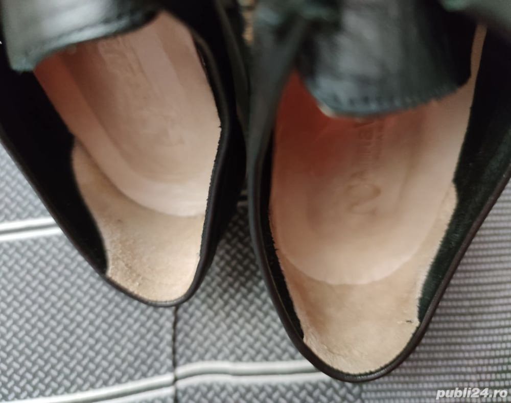 Pantofi din piele Dama Anna Viotti nr.37
