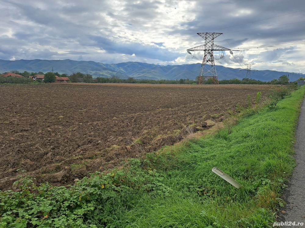 Vand teren extravilan Bretea Strei