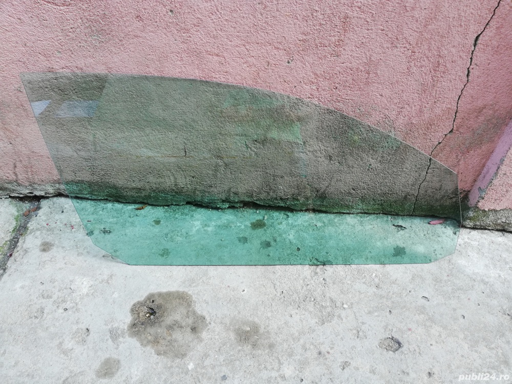 geam usa fata dreapta vw golf 5 varianta 3 usi