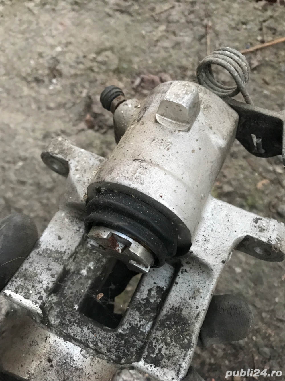 Etrier frana spate vw polo fabia