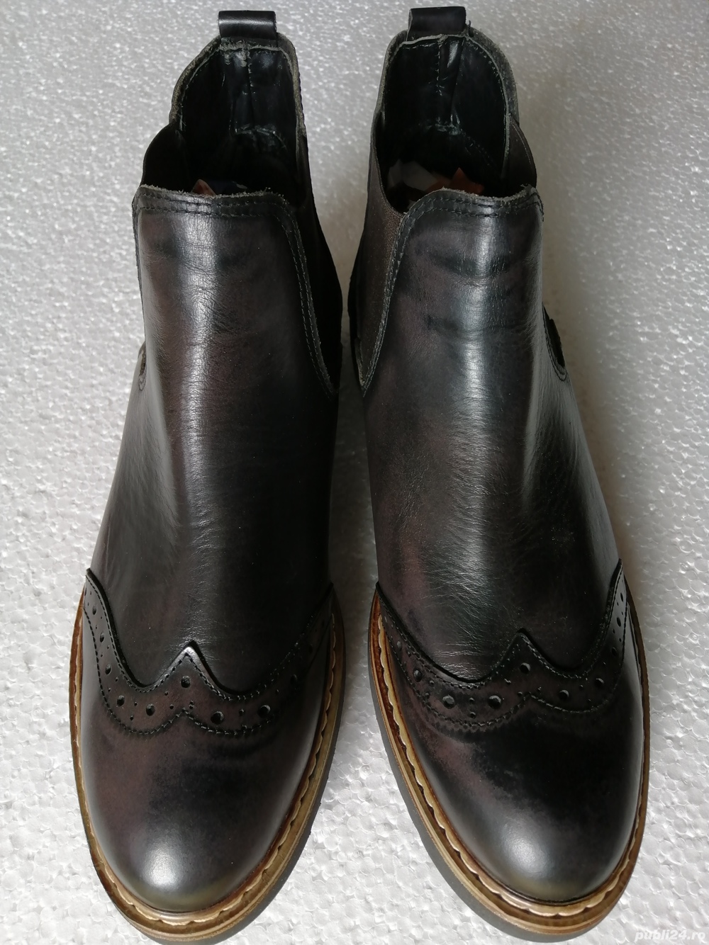 Vand ghete unisex, nr.39, ALBERTO BRESSAN, noi.