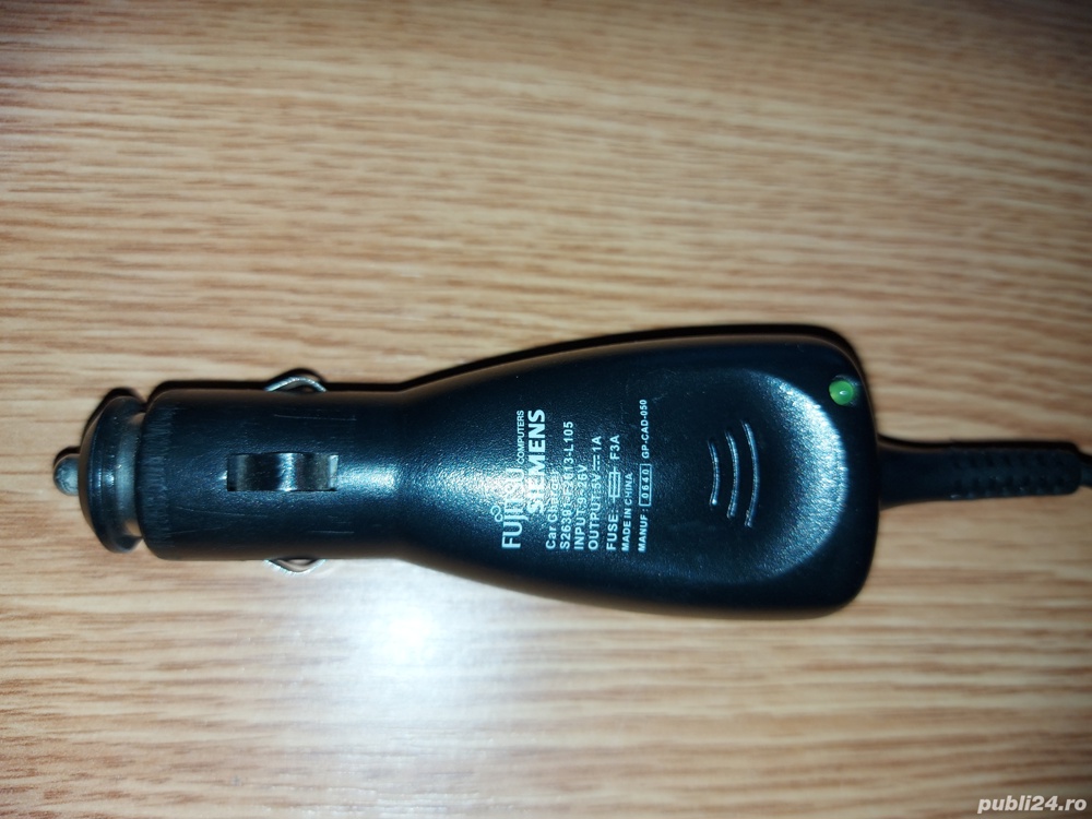 Alimentator auto pentru  GPS, Fujitsu Siemens