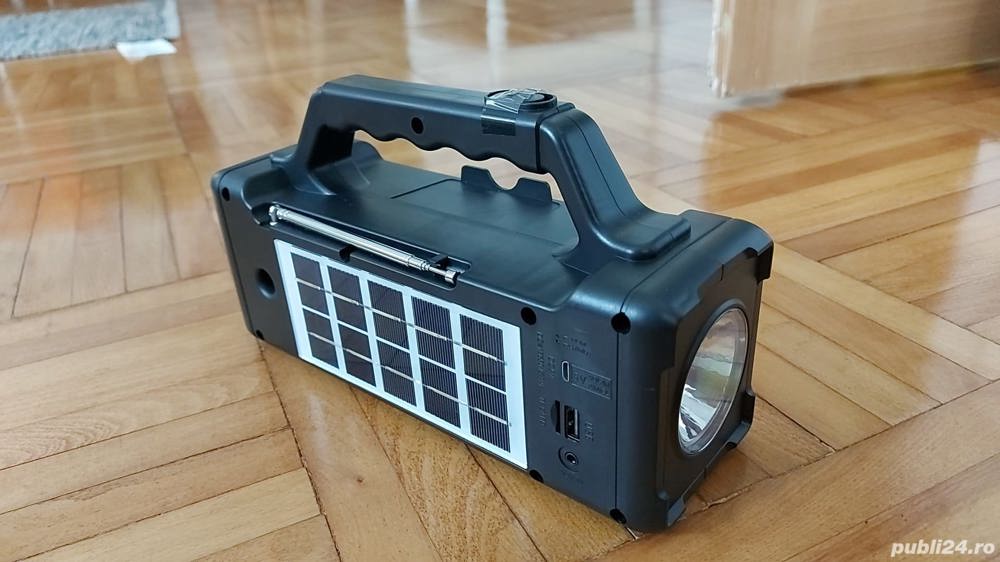 Minikituri fotovoltaice panou solar, acumulator, controller, iluminat, GSM, unele si cu radio, boxa.