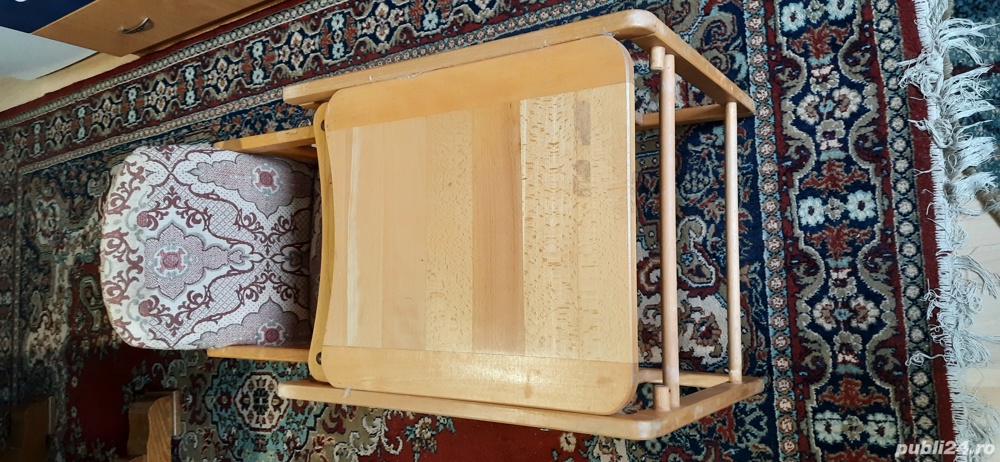 Vând scaun copii, lemn masiv