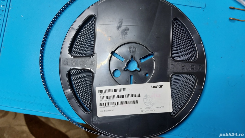 Rola cu 2000 de leduri SMD