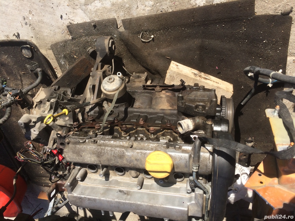 Clapeta acceleratie Opel Astra G Bertone 2.2 Z22SE