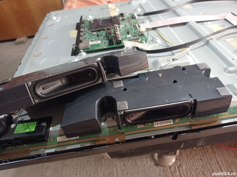 set 2 difuzoare bn963334j de pe tv Samsung ue48j5500