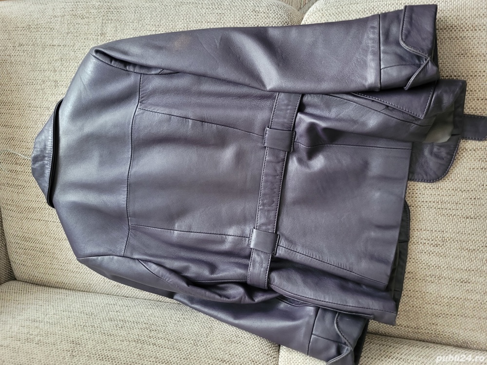 Haina din piele mov masura M/40-42