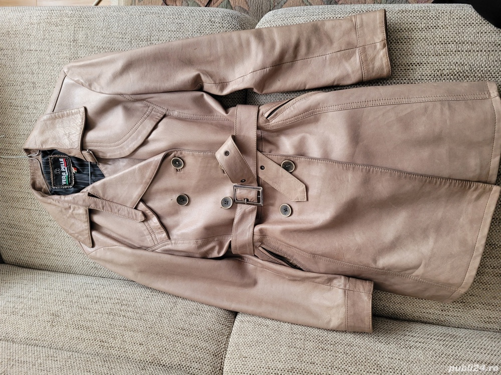 Geaca de piele maro masura 40/S-M